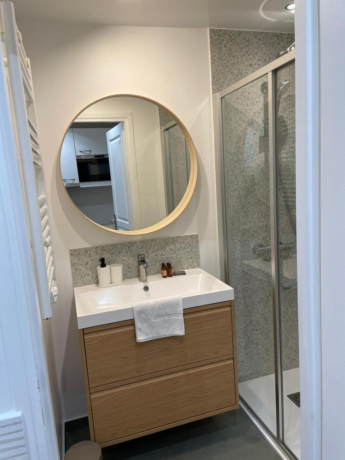 Studio 4P Calme/Full Equipped/Charonne/Perelachese Paris Extérieur photo